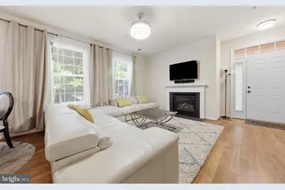 23203 Roberts Tavern Drive #2241, Clarksburg, MD 20871 - Photo 4