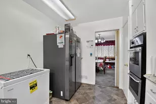 1207 Oakview Dr, Silver Spring, MD 20903 - Photo 6