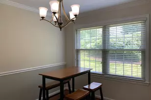 800 Amber Tree Ct, Gaithersburg, MD 20878 - Photo 2