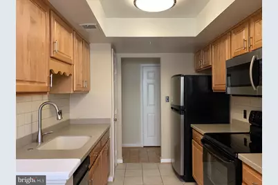 800 Amber Tree Court #103, Gaithersburg, MD 20878 - Photo 4