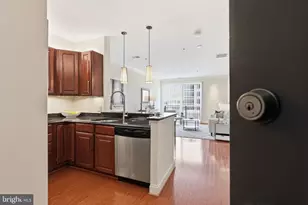 38 Maryland Ave, Rockville, MD 20850 - Photo 2