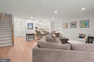 4 Dudley Ct, Bethesda, MD 20814 - Photo 14
