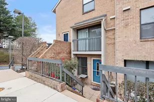 4 Dudley Ct, Bethesda, MD 20814 - Photo 4