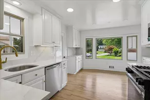 8607 Wild Olive Dr, Potomac, MD 20854 - Photo 6