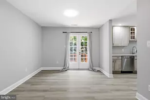 6735 Kenwood Forest Ln, Chevy Chase, MD 20815 - Photo 6