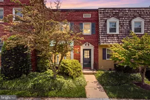 6735 Kenwood Forest Ln, Chevy Chase, MD 20815 - Photo 1