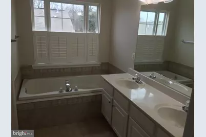 2122 Darcy Green Place, Silver Spring, MD 20910 - Photo 14