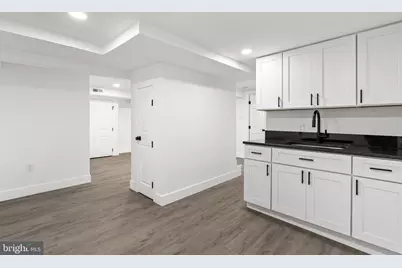 7001 Aspen Avenue, Takoma Park, MD 20912 - Photo 32