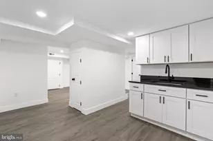 7001 Aspen Ave, Takoma Park, MD 20912 - Photo 32