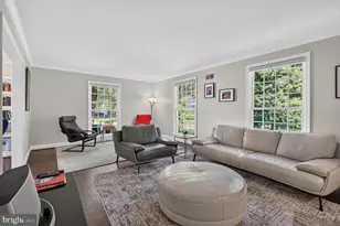 6720 Newbold Dr, Bethesda, MD 20817 - Photo 8