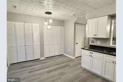 18674 Winding Creek Place, Germantown, MD 20874 - Photo 6
