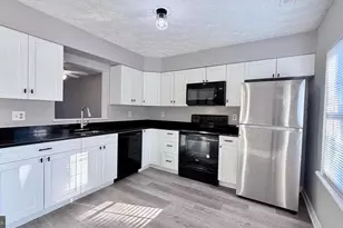 18674 Winding Creek Pl, Germantown, MD 20874 - Photo 4
