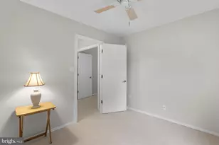 9614 Bush Hill Terrace, Gaithersburg, MD 20882 - Photo 32