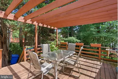 9004 Paddock Lane, Rockville, MD 20854 - Photo 16