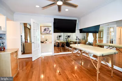 9401 Hickory View Place, Gaithersburg, MD 20886 - Photo 22