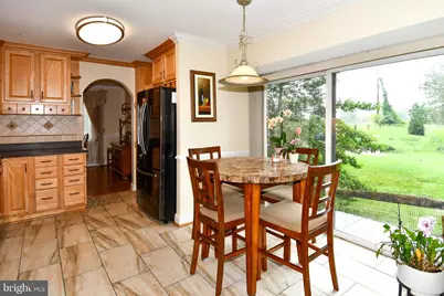 9401 Hickory View Place, Gaithersburg, MD 20886 - Photo 10