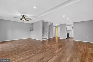 18948 Montgomery Village Ave, Gaithersburg, MD 20886 - Photo 4