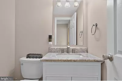 18948 Montgomery Village Avenue, Gaithersburg, MD 20886 - Photo 12