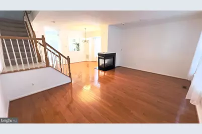 9742 Washingtonian Boulevard, Gaithersburg, MD 20878 - Photo 10