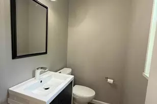 9209 E Parkhill Dr, Bethesda, MD 20814 - Photo 12