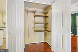 4601 N Park Ave, Chevy Chase, MD 20815 - Photo 10