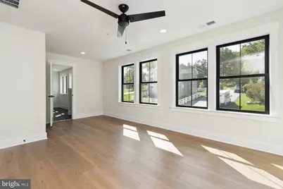 19501 Fisher Avenue, Poolesville, MD 20837 - Photo 14