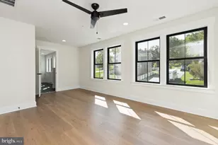 19501 Fisher Ave, Poolesville, MD 20837 - Photo 14