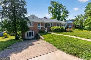 7313 Lynnhurst St, Chevy Chase, MD 20815 - Photo 2