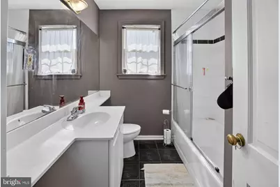 7313 Lynnhurst Street, Chevy Chase, MD 20815 - Photo 10