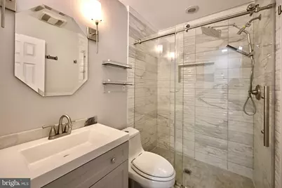 10231 Arizona #51, Bethesda, MD 20817 - Photo 22