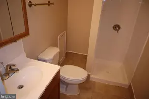18315 Allspice Dr, Germantown, MD 20874 - Photo 8