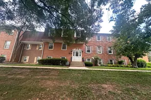 732 Quince Orchard Blvd, Gaithersburg, MD 20878 - Photo 2