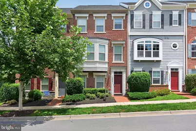 12241 Bluffwood Terrace, Clarksburg, MD 20871 - Photo 2