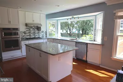 14318 Night Hawk Way, North Potomac, MD 20878 - Photo 2