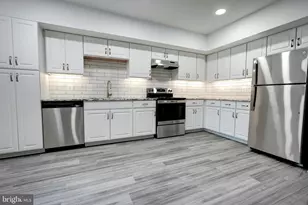 19520 Village Walk Dr, Montgomery Village, MD 20886 - Photo 12