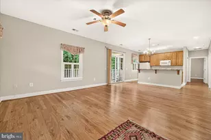 9714 Winery Ct, Gaithersburg, MD 20879 - Photo 4