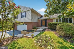 6 Roseneath Ct, Olney, MD 20832 - Photo 4