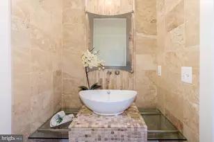 9715 Singleton Dr, Bethesda, MD 20817 - Photo 16