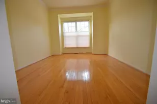 325 Winter Walk Dr, Gaithersburg, MD 20878 - Photo 6