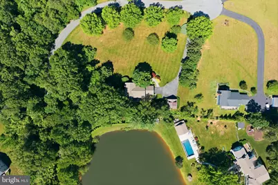 10211 Lakewood Drive, Rockville, MD 20850 - Photo 12