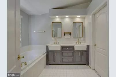 11906 Castlegate Court #45, Rockville, MD 20852 - Photo 26