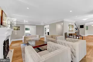 7601 Persimmon Tree Ln, Bethesda, MD 20817 - Photo 12