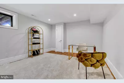 7601 Persimmon Tree Lane, Bethesda, MD 20817 - Photo 32