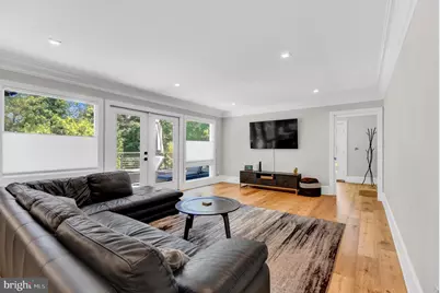 7601 Persimmon Tree Lane, Bethesda, MD 20817 - Photo 8