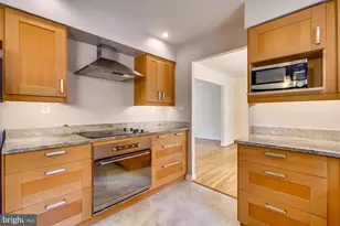 11200 Powder Horn Dr, Potomac, MD 20854 - Photo 4
