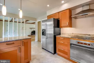 11200 Powder Horn Dr, Potomac, MD 20854 - Photo 6