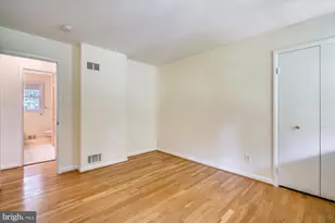11200 Powder Horn Dr, Potomac, MD 20854 - Photo 22