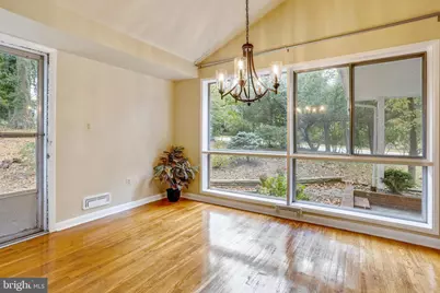 6048 Rossmore Drive, Bethesda, MD 20814 - Photo 4