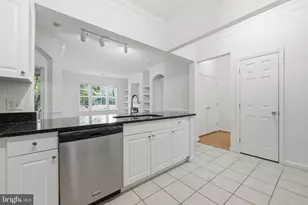 7 Booth St, Gaithersburg, MD 20878 - Photo 6