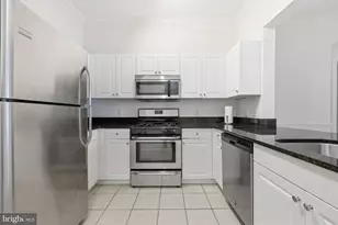 7 Booth St, Gaithersburg, MD 20878 - Photo 8